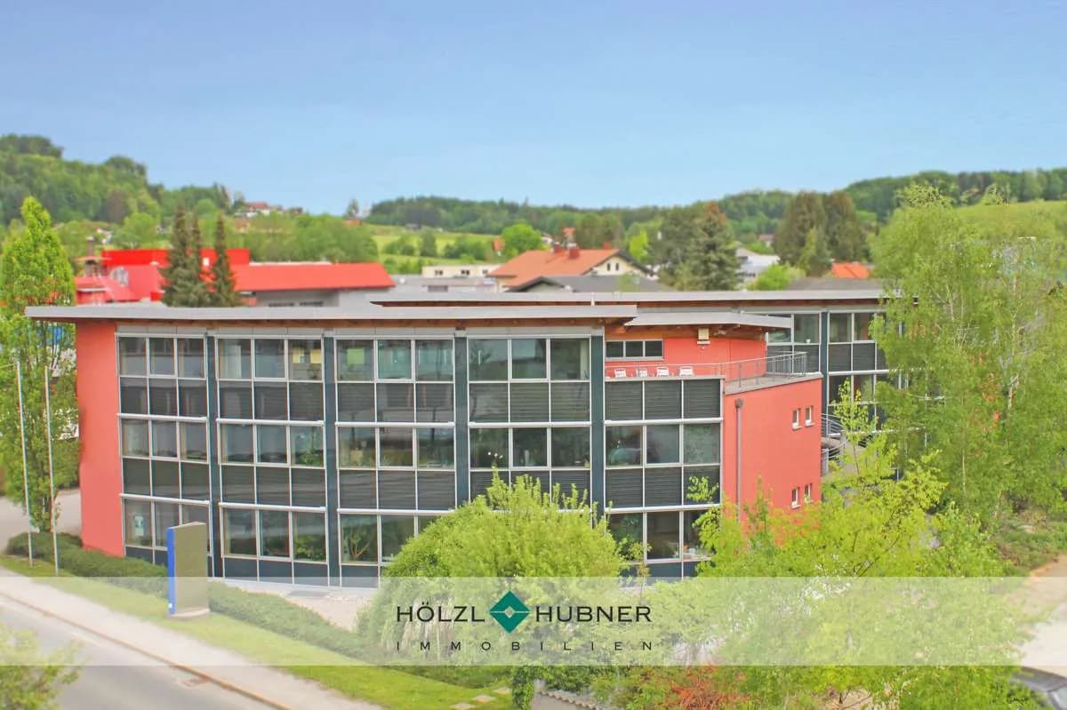 Gewerbeimmobilie mieten in Salzburg-Umgebung – 195 m², € 3.164