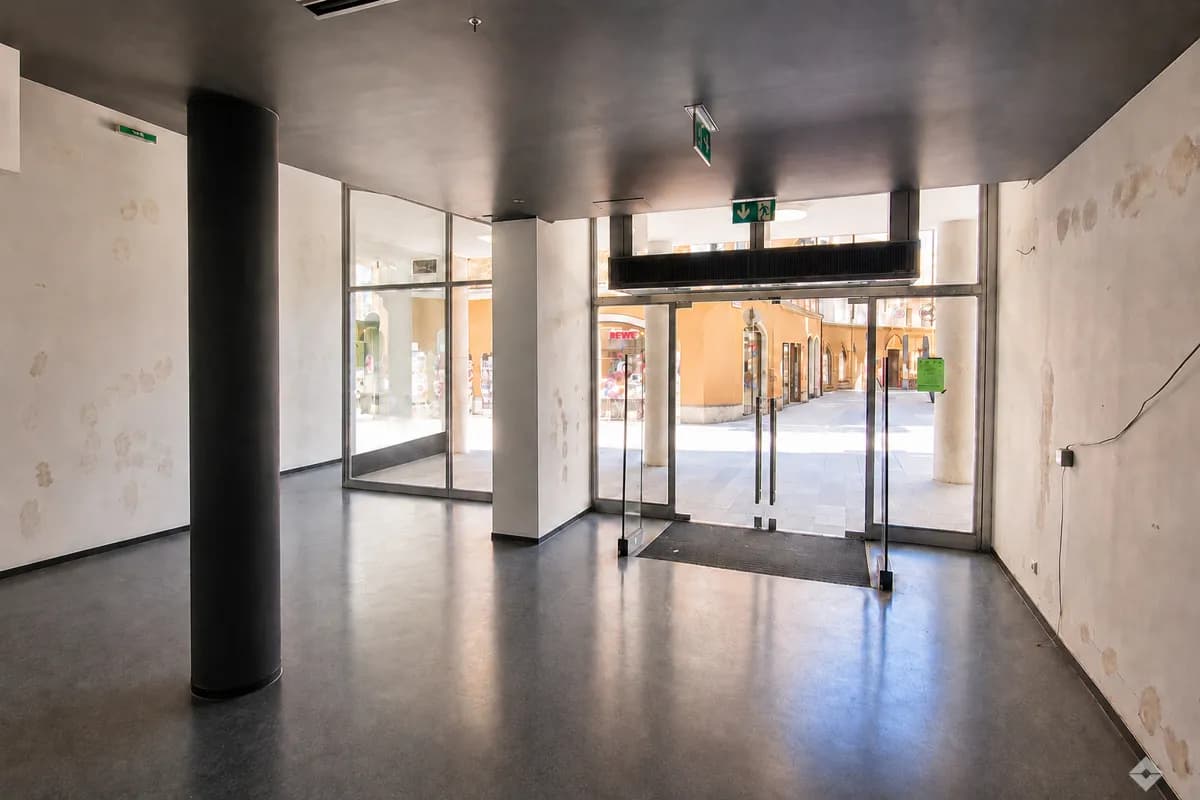 Gewerbeimmobilie mieten in Salzburg Stadt – 124 m², € 6.861 – Bild 2 von 5