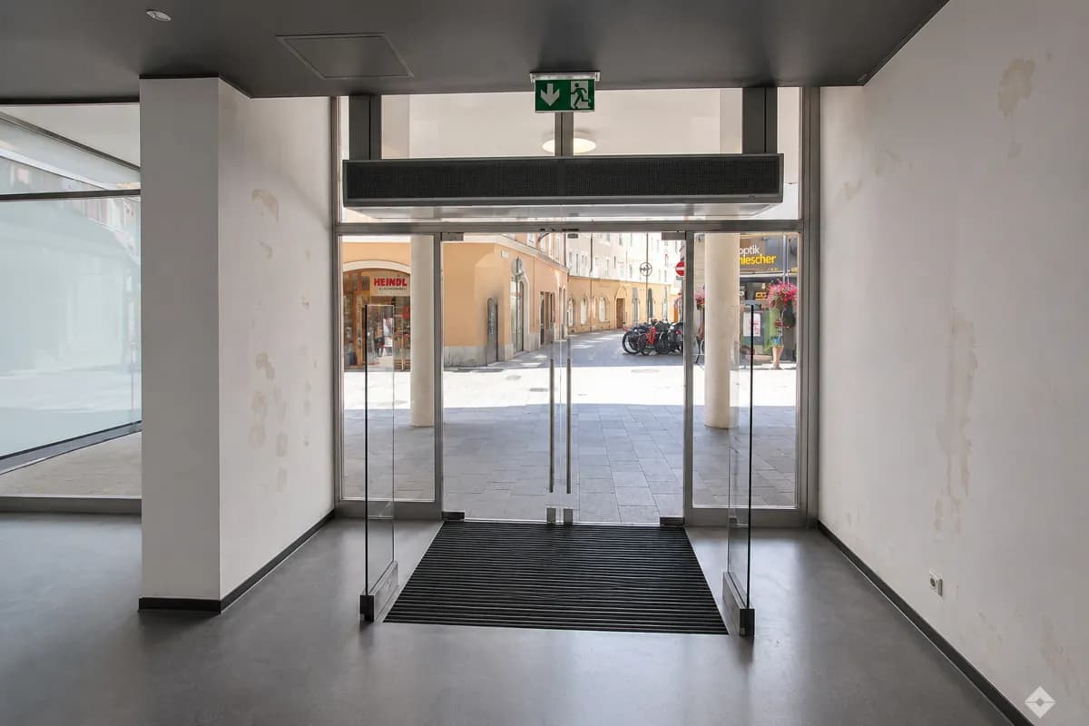 Gewerbeimmobilie mieten in Salzburg Stadt – 124 m², € 6.861 – Bild 3 von 5