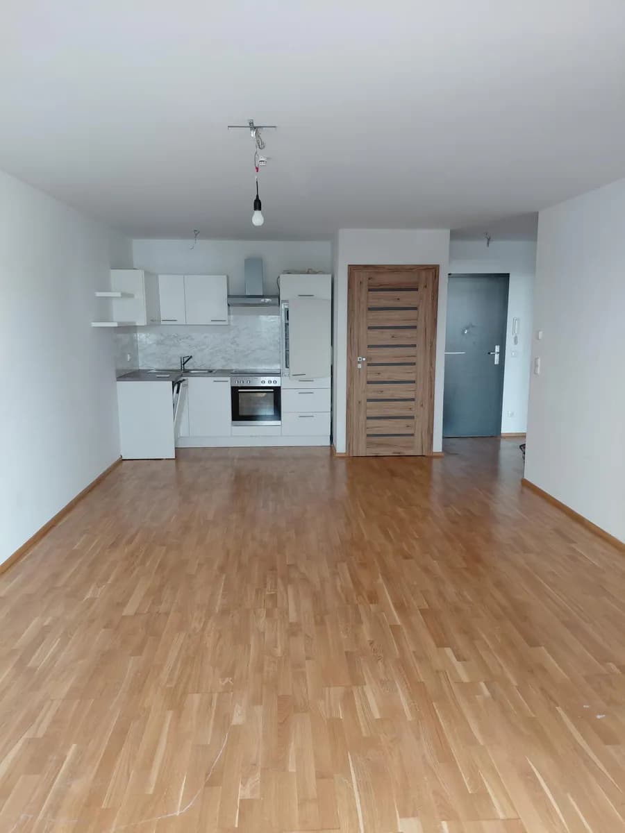 2-Zimmer-Wohnung mieten in Wien – 55 m², € 1.100 – Bild 1 von 15