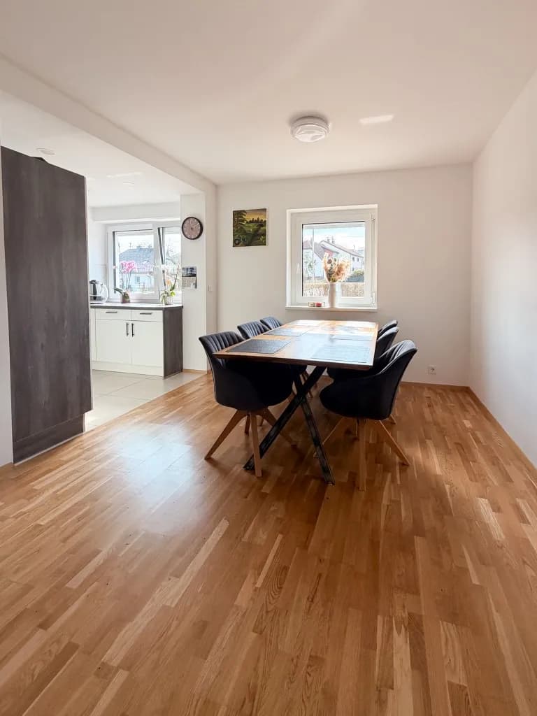 Wohnung kaufen in Vöcklabruck – 75 m², € 229.000 – Bild 2 von 11
