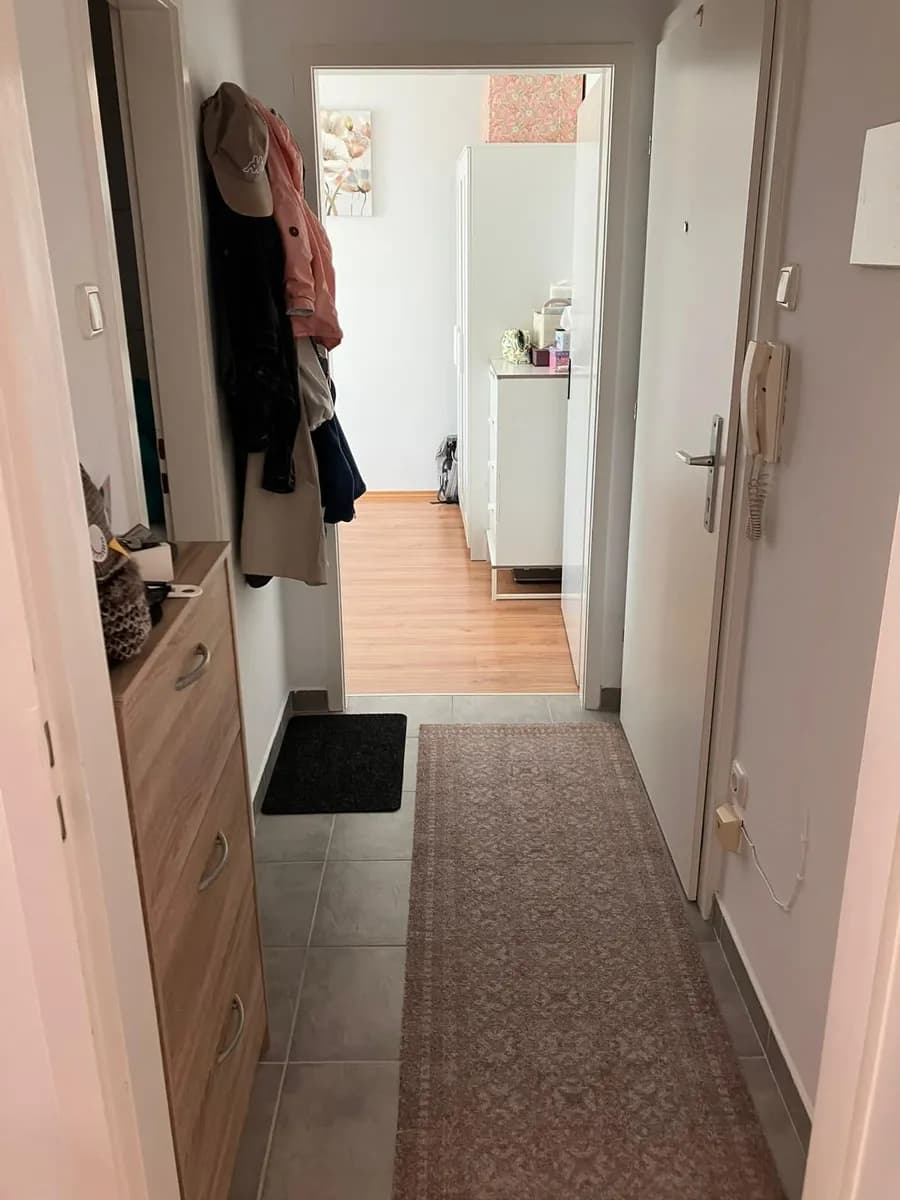 2-Zimmer-Wohnung mieten in Linz – 43 m², € 715 – Bild 8 von 16