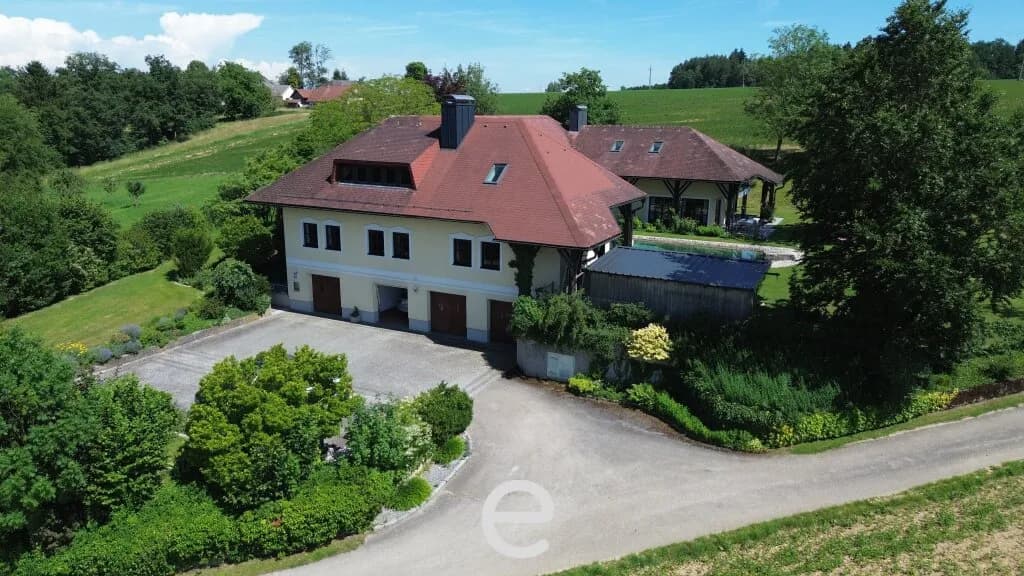 12-Zimmer-Immobilie kaufen in Linz Land – 633 m², € 1.495.000 – Bild 2 von 46