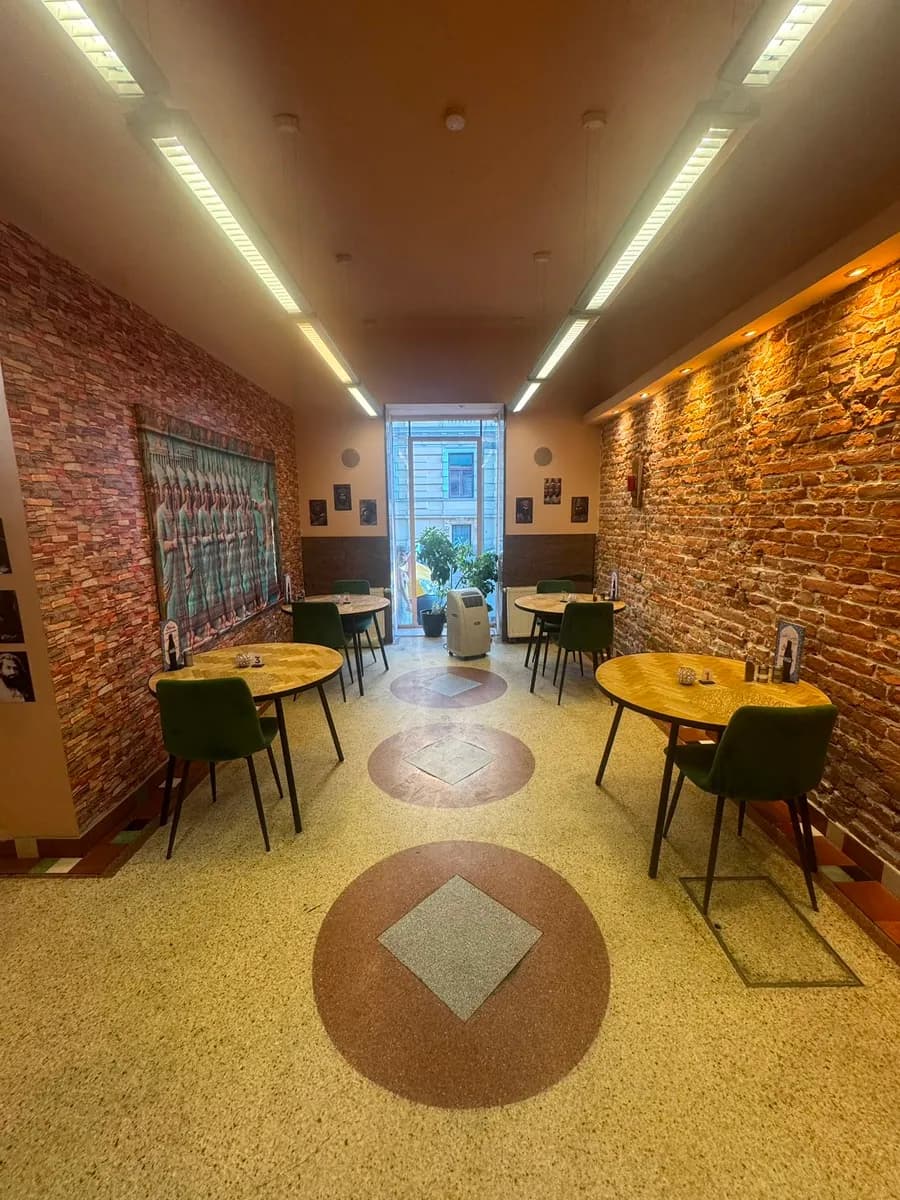 7-Zimmer-Gewerbeimmobilie mieten in Graz – 125 m², € 1.526 – Bild 6 von 17