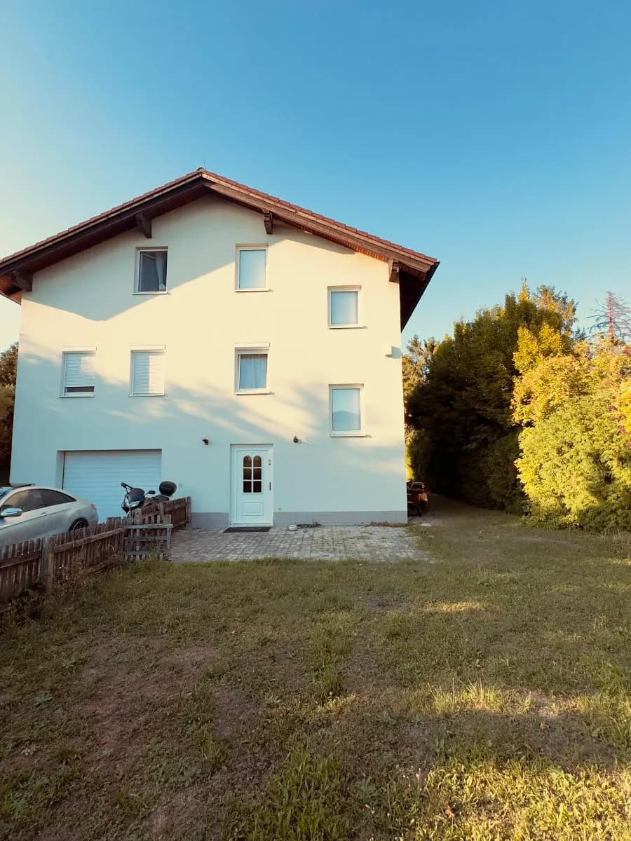 9-Zimmer-Gewerbeimmobilie mieten in Mödling – 280 m², € 2.650