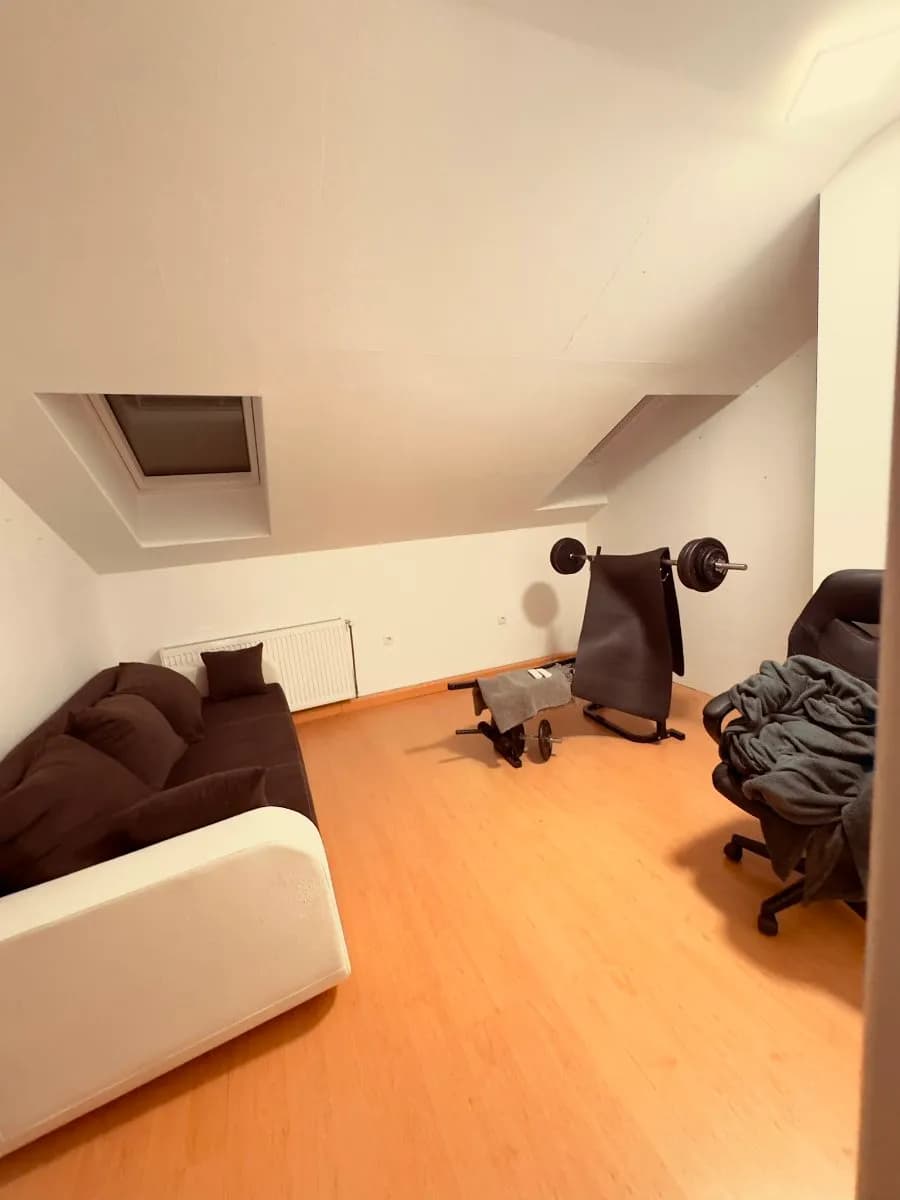 9-Zimmer-Gewerbeimmobilie mieten in Mödling – 280 m², € 2.650 – Bild 14 von 22