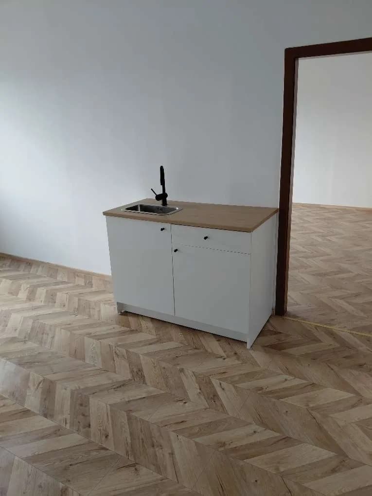2-Zimmer-Gewerbeimmobilie mieten in Wien – 36 m², € 600 – Bild 2 von 12