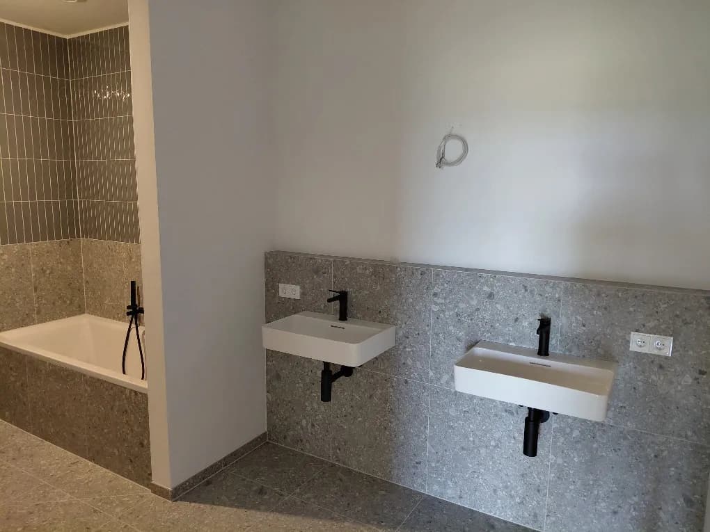 4-Zimmer-Wohnung mieten in Linz – 147 m², € 2.970 – Bild 20 von 38