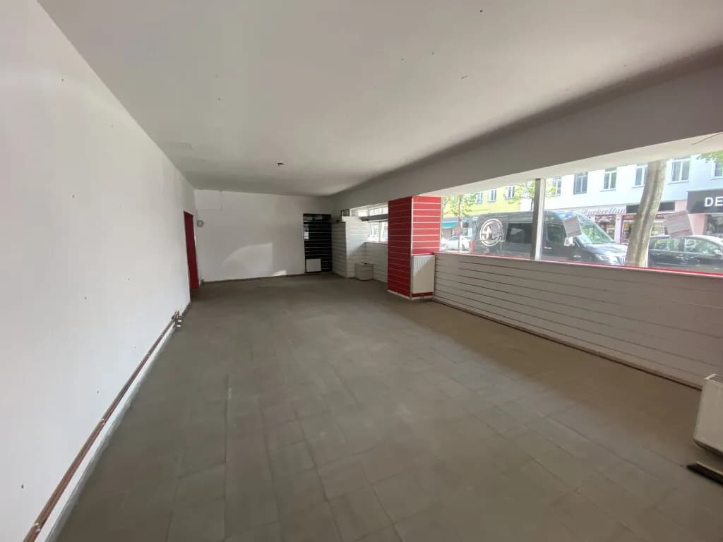Gewerbeimmobilie mieten in Wien – 434 m², € 3.300 – Bild 1 von 13