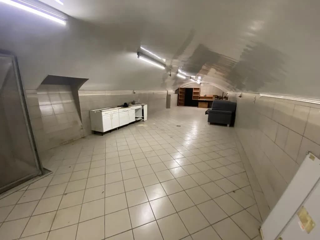 Gewerbeimmobilie mieten in Wien – 434 m², € 3.300 – Bild 13 von 13
