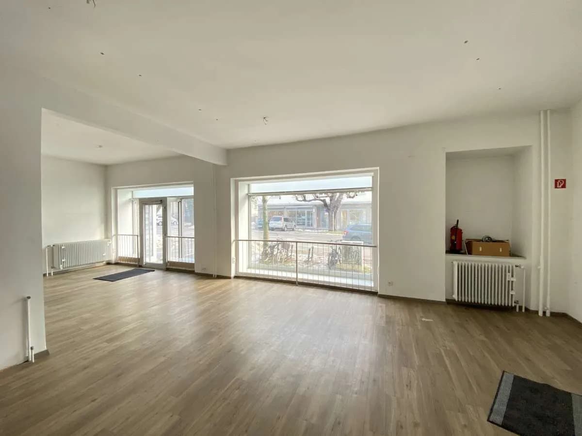 Gewerbeimmobilie mieten in Salzburg Stadt – 89 m², € 2.382 – Bild 1 von 9