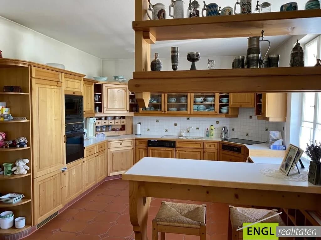 10-Zimmer-Immobilie kaufen in Baden – 391,06 m², € 1.199.000 – Bild 6 von 10