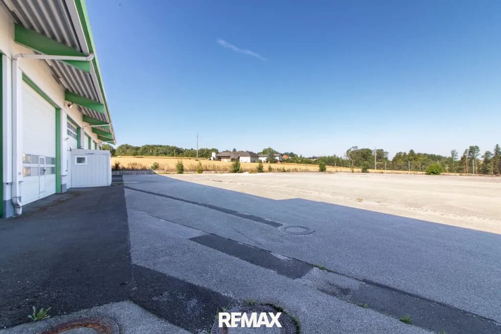 Gewerbeimmobilie mieten in Kirchdorf an der Krems – 985 m², € 5.600 – Bild 7 von 11