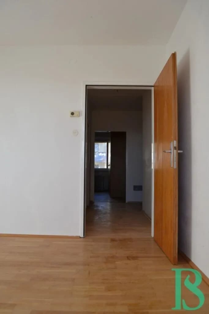 4-Zimmer-Wohnung mieten in Linz – 95 m², € 998 – Bild 18 von 25