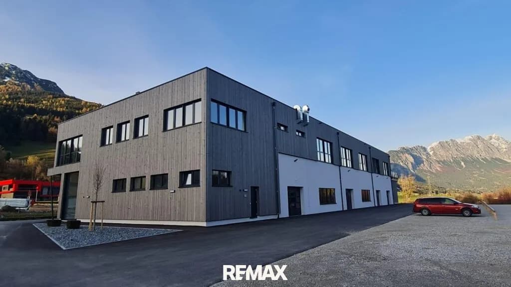Gewerbeimmobilie kaufen in Liezen – 90 m², € 238.868