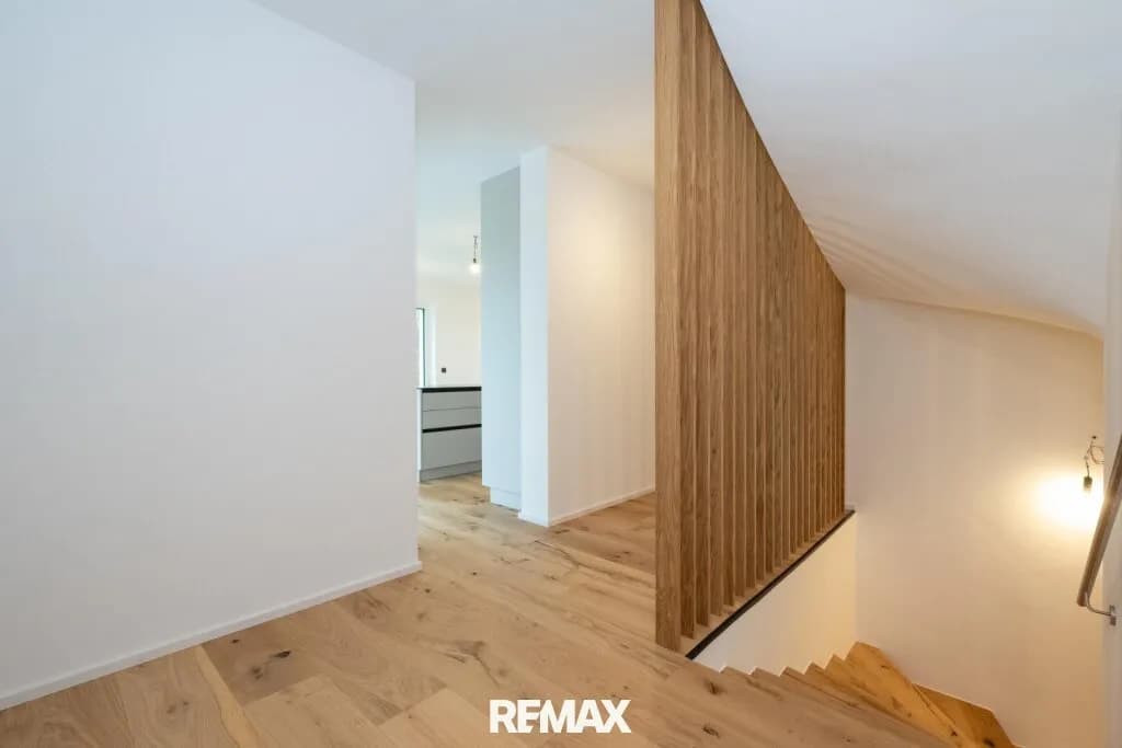 Haus kaufen in Steyr-Land – 134,4 m², € 644.000 – Bild 3 von 8