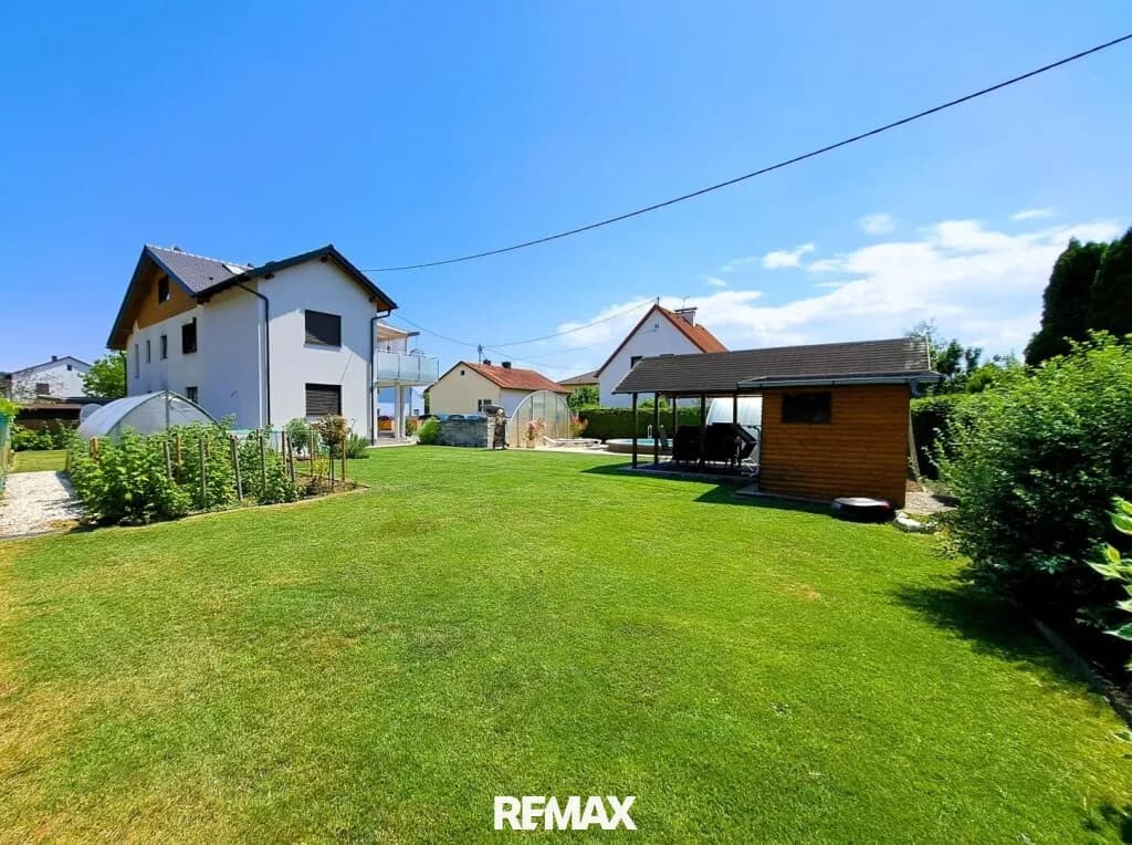 7-Zimmer-Wohnung kaufen in Steyr-Land – 290 m², € 738.000