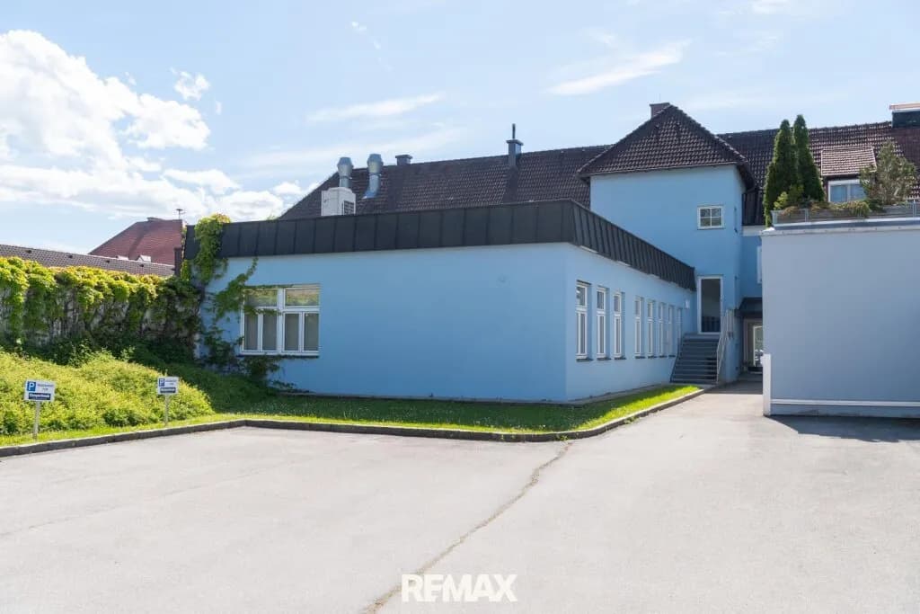 6-Zimmer-Gewerbeimmobilie mieten in Steyr – 230 m², € 1.800 – Bild 10 von 10