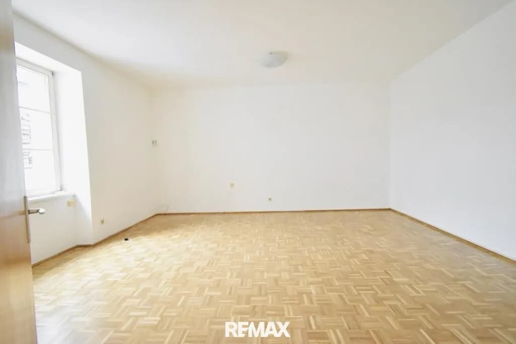 Gewerbeimmobilie mieten in Steyr – 52 m², € 256 – Bild 3 von 5