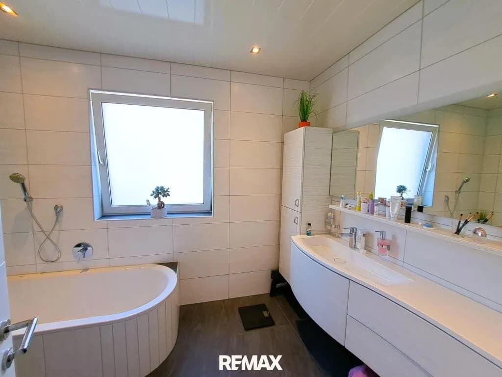 7-Zimmer-Wohnung kaufen in Steyr-Land – 290 m², € 738.000 – Bild 23 von 39
