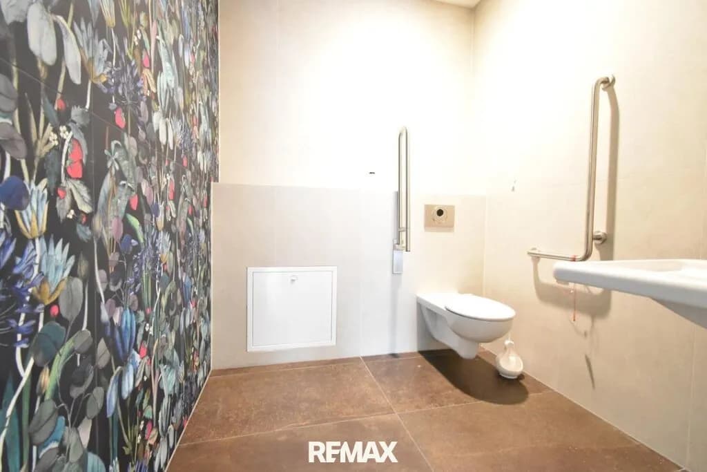 4-Zimmer-Gewerbeimmobilie mieten in Steyr – 217 m² – Bild 6 von 8