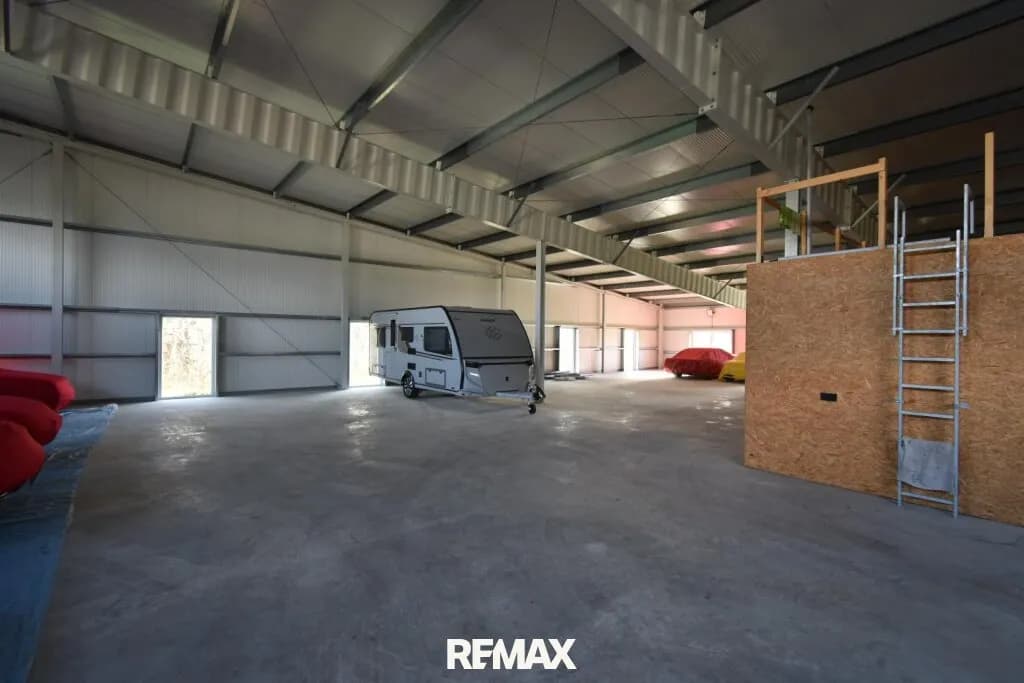 Immobilie mieten in Amstetten – 536 m², € 2.430 – Bild 7 von 7