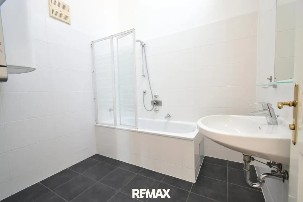2-Zimmer-Wohnung mieten in Steyr – 84,17 m², € 873 – Bild 5 von 9