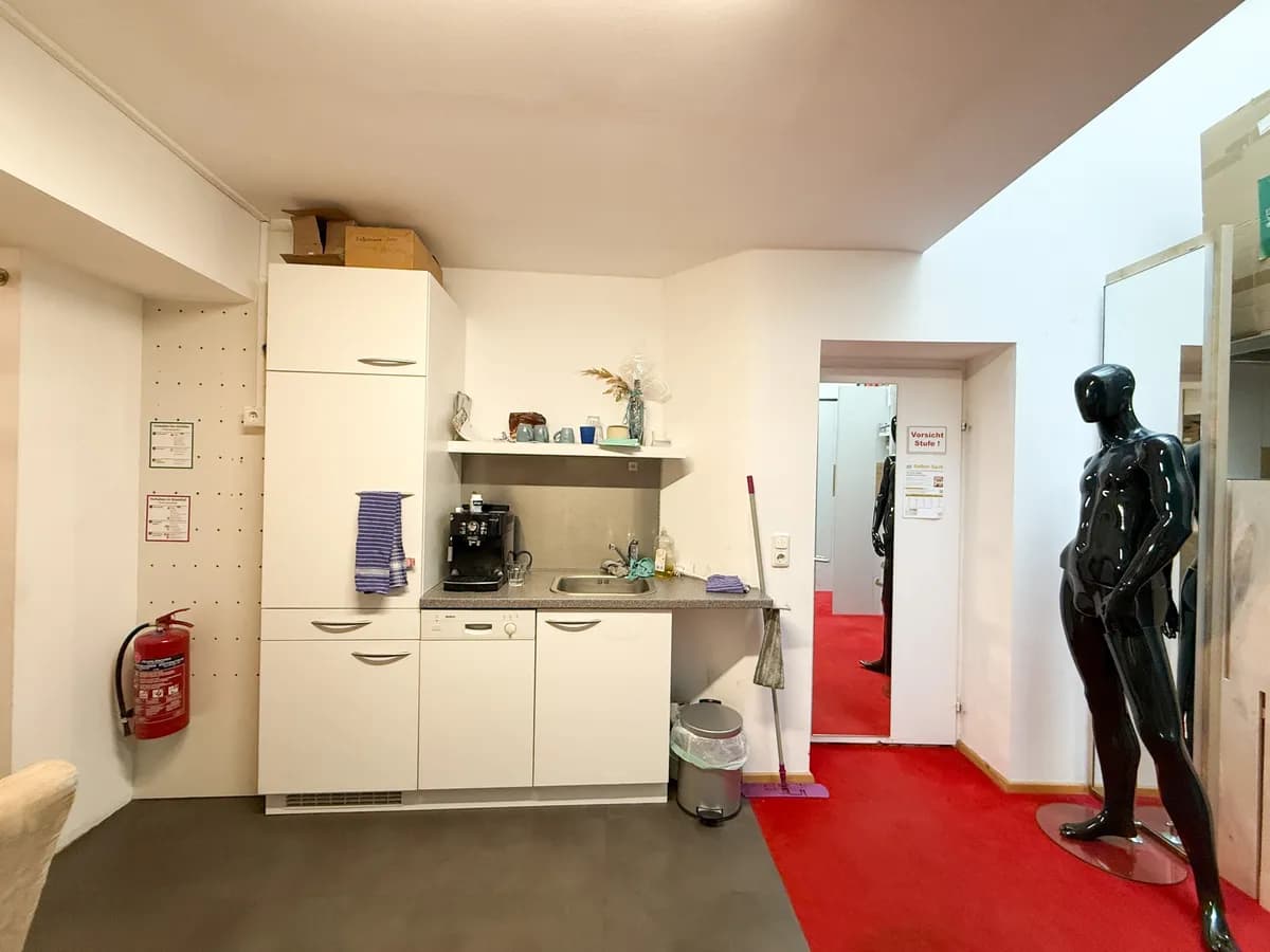 Gewerbeimmobilie mieten in Ried im Innkreis – 108 m², € 1.380 – Bild 11 von 18