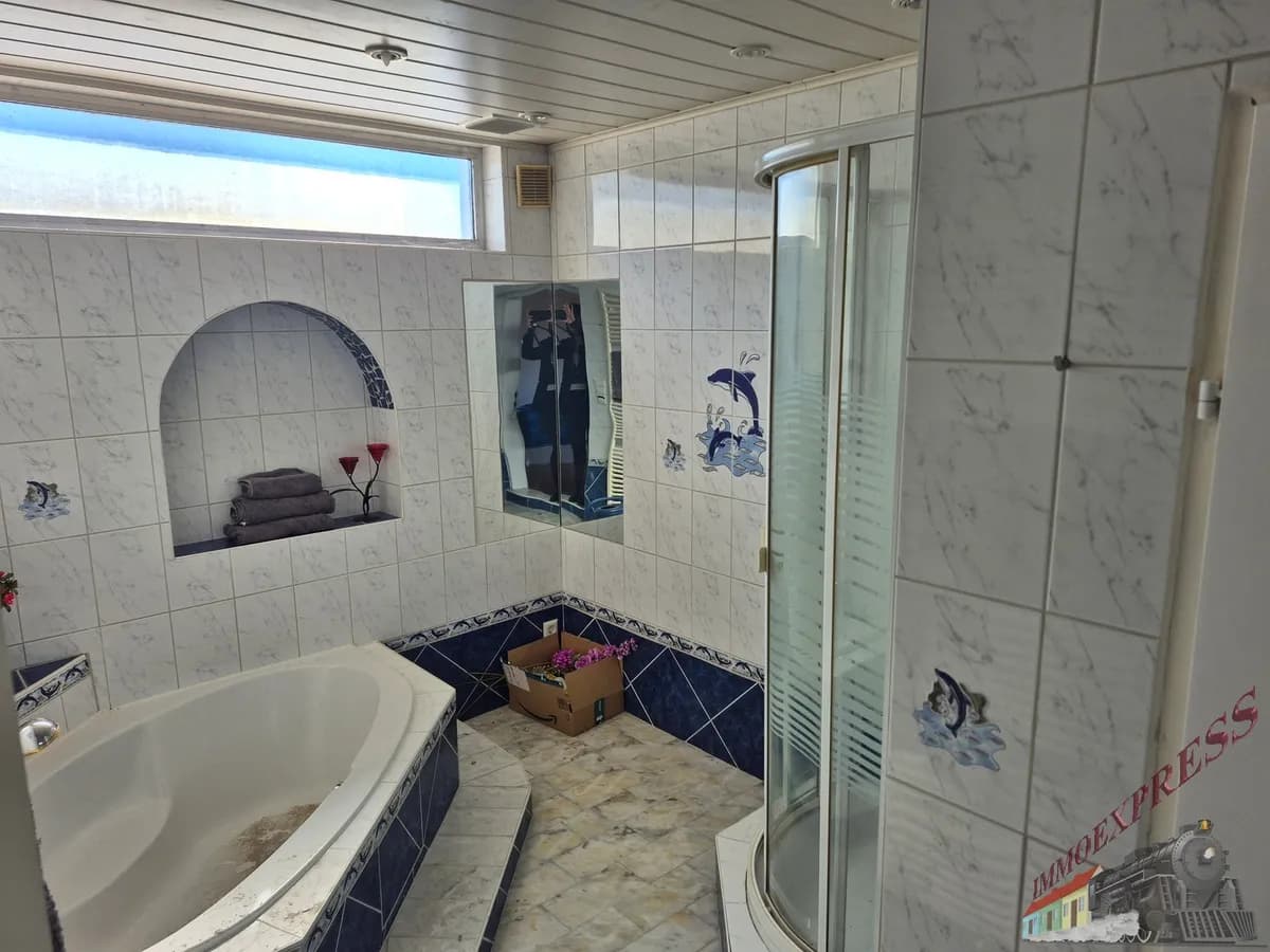 10-Zimmer-Haus mieten in Mattersburg – 700 m², € 2.430 – Bild 2 von 42