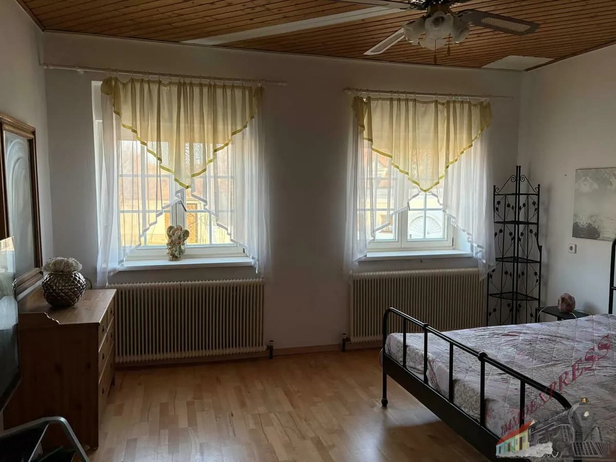 10-Zimmer-Haus mieten in Mattersburg – 700 m², € 2.430 – Bild 11 von 42