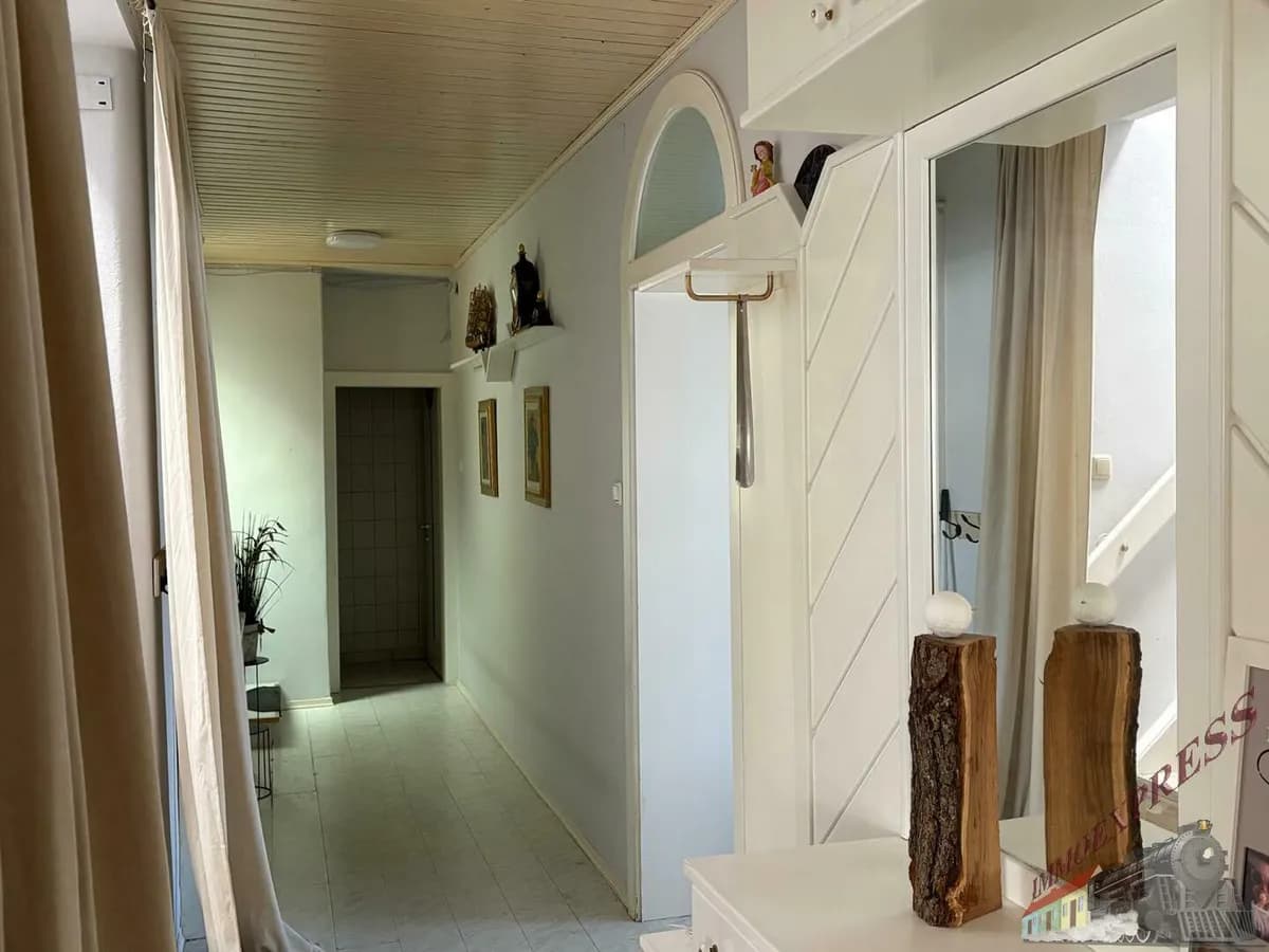 10-Zimmer-Haus mieten in Mattersburg – 700 m², € 2.430 – Bild 18 von 42