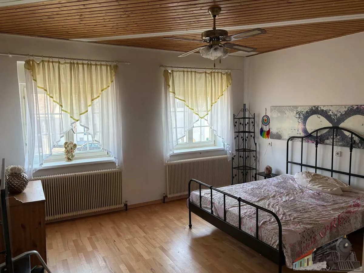 10-Zimmer-Haus mieten in Mattersburg – 700 m², € 2.430 – Bild 22 von 42