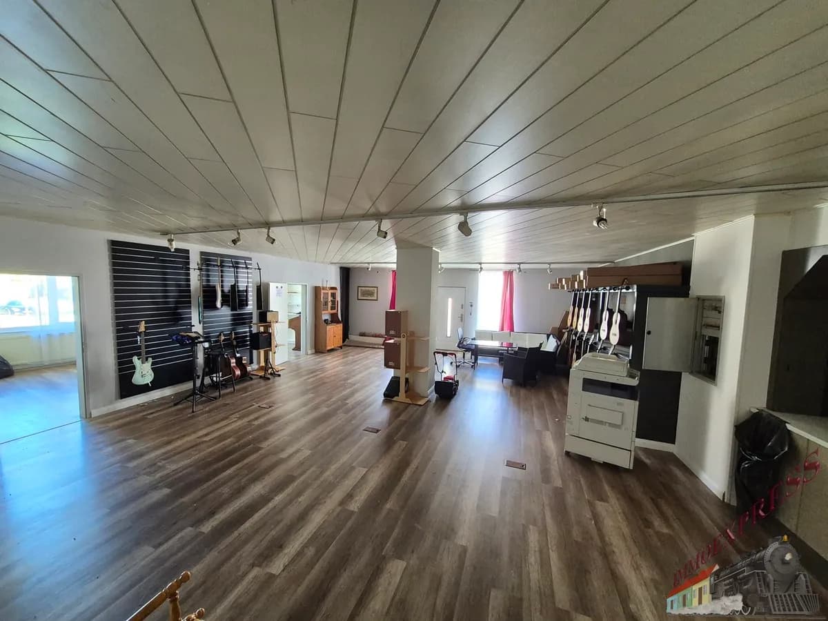 10-Zimmer-Haus mieten in Mattersburg – 700 m², € 2.430 – Bild 30 von 42