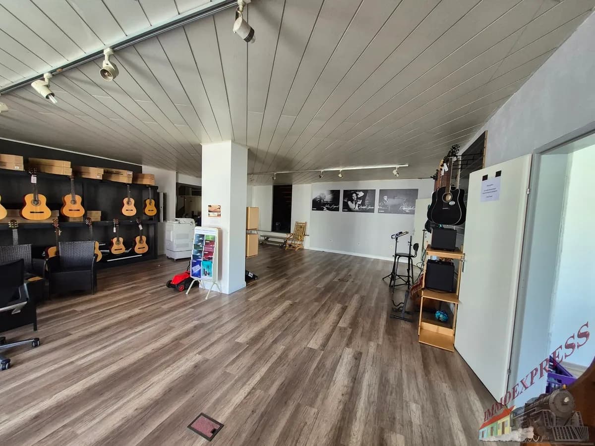 10-Zimmer-Haus mieten in Mattersburg – 700 m², € 2.430 – Bild 33 von 42