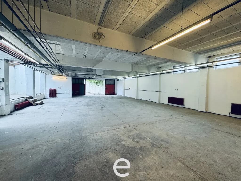 Gewerbeimmobilie mieten in Wels – 284 m², € 2.292 – Bild 3 von 11