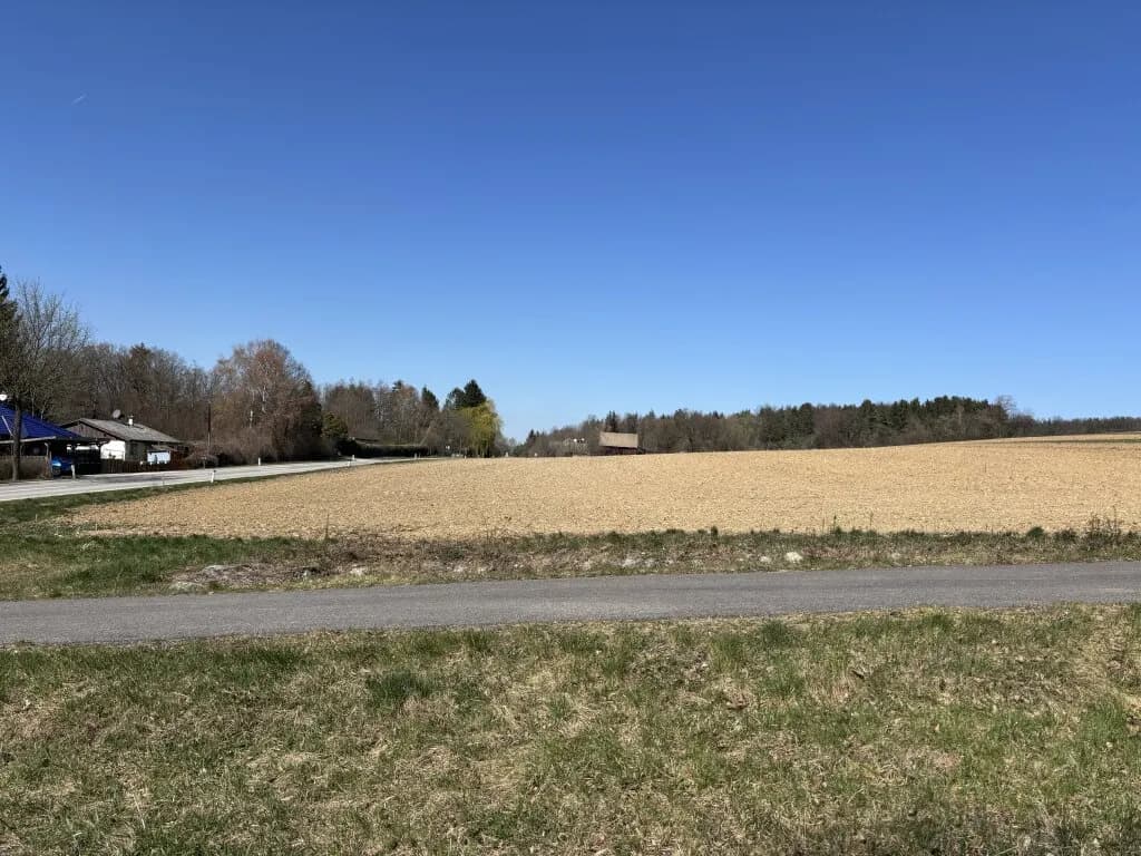 Grundstück kaufen in Oberpullendorf – 7 804 m², € 172.000