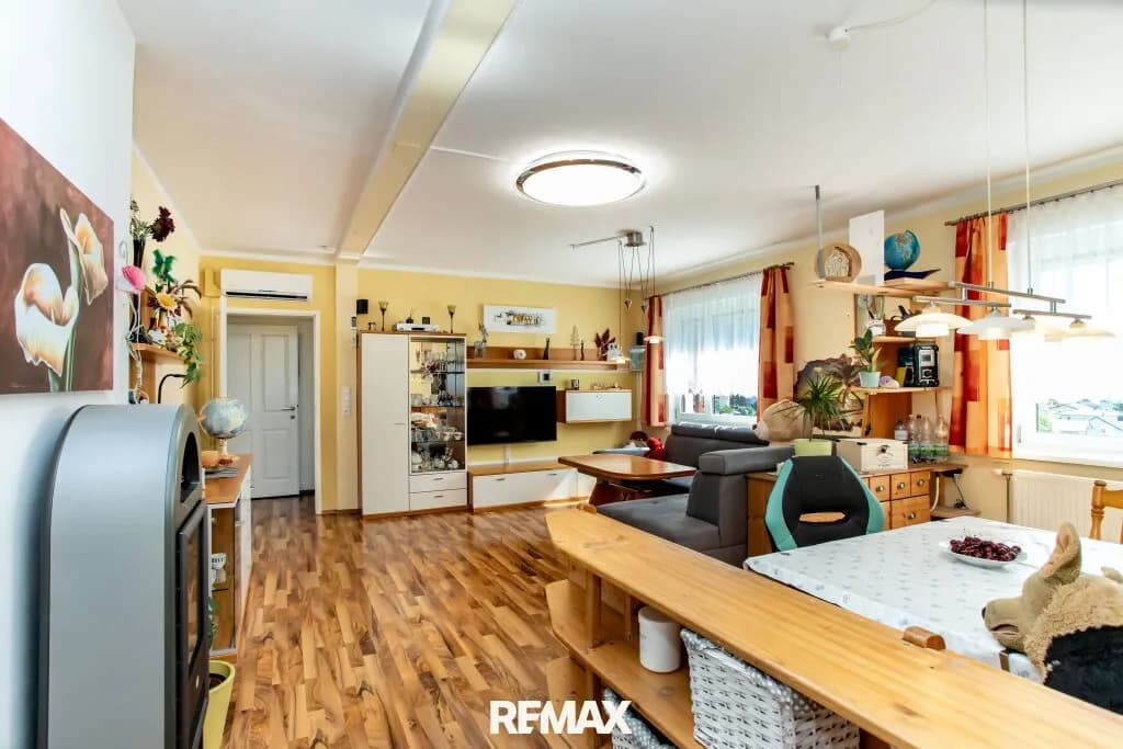 3-Zimmer-Wohnung kaufen in Gmunden – 78 m², € 229.000 – Bild 2 von 25