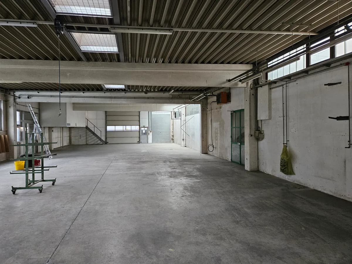 Gewerbeimmobilie kaufen in Grieskirchen – 1 791 m², € 995.000 – Bild 4 von 12