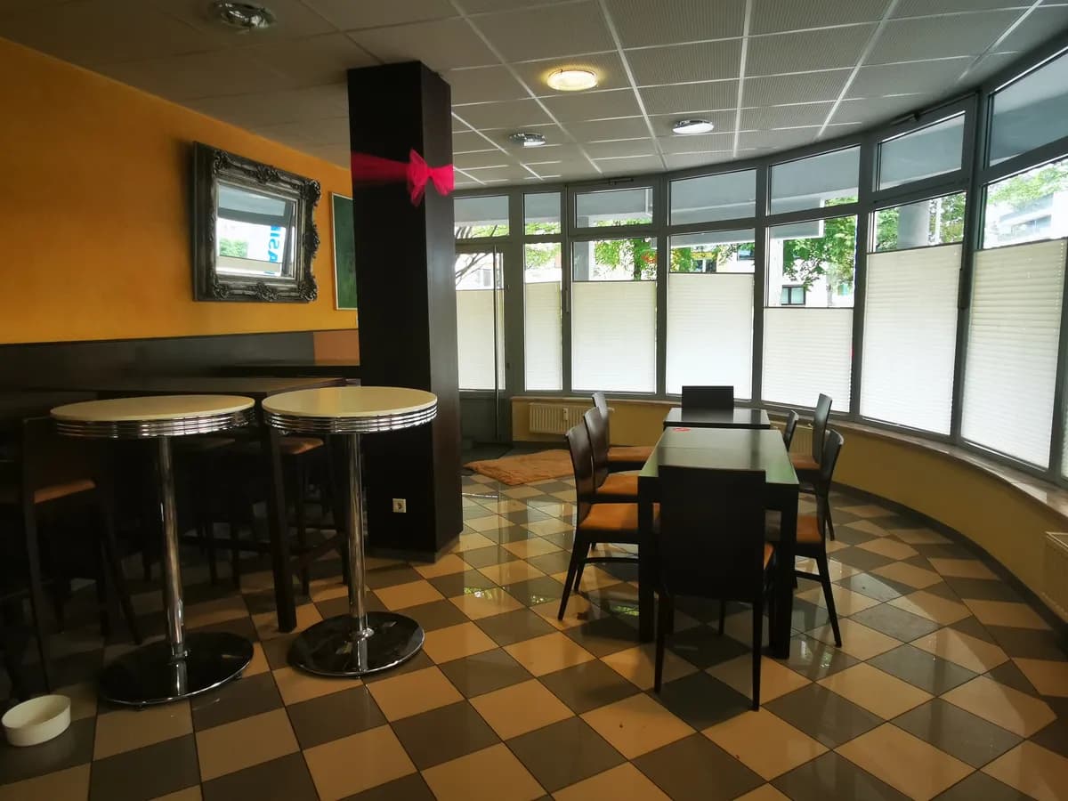 1-Zimmer-Gewerbeimmobilie mieten in Klagenfurt – 60 m², € 900 – Bild 4 von 6