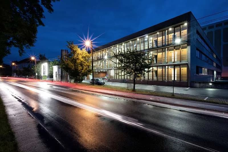 Gewerbeimmobilie mieten in Graz – 64 m², € 16 – Bild 6 von 12