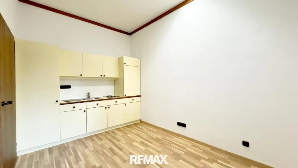 Gewerbeimmobilie kaufen in Gänserndorf – 97 m², € 179.000 – Bild 6 von 12