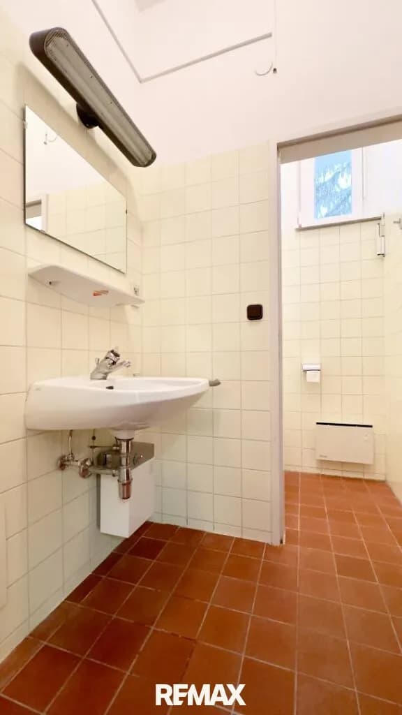Gewerbeimmobilie kaufen in Gänserndorf – 97 m², € 179.000 – Bild 7 von 12