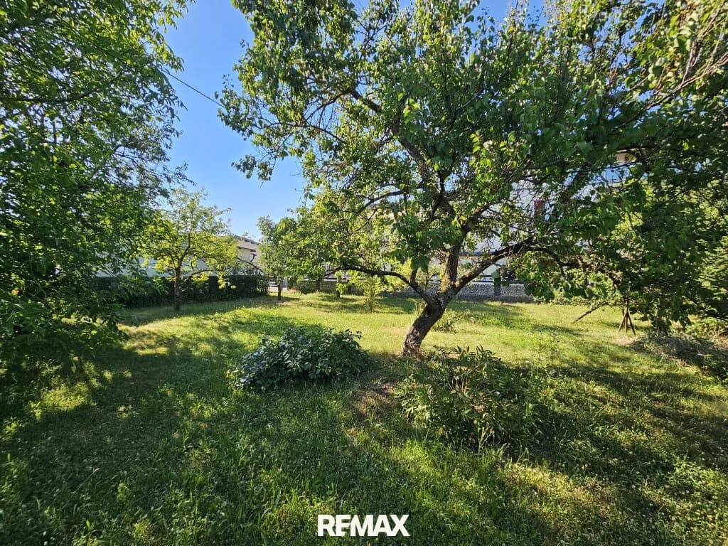 Grundstück kaufen in Linz Land – 879 m², € 250.000