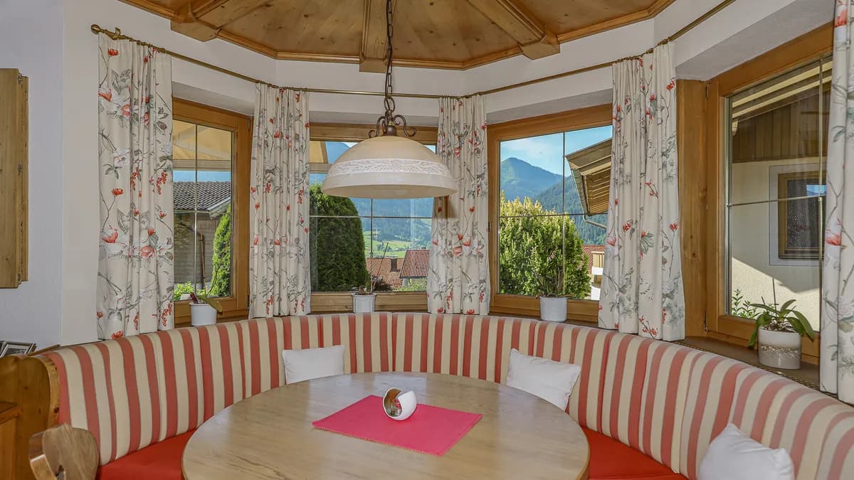 5-Zimmer-Haus kaufen in Kitzbühel – 147,56 m², € 990.000 – Bild 9 von 33