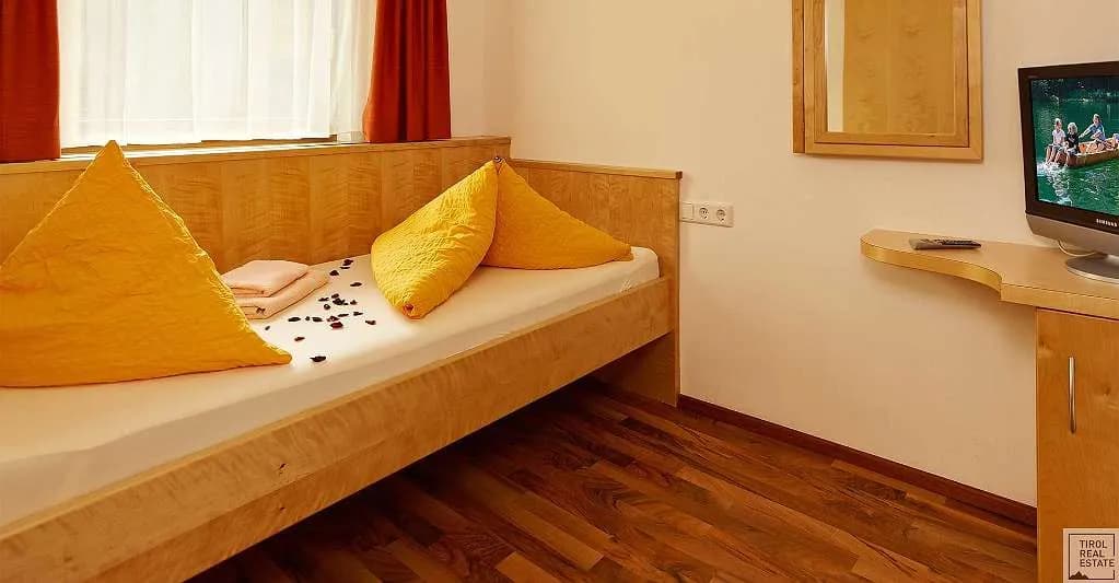 21-Zimmer-Gewerbeimmobilie kaufen in Imst – 1 313 m², € 1.750.000 – Bild 18 von 31