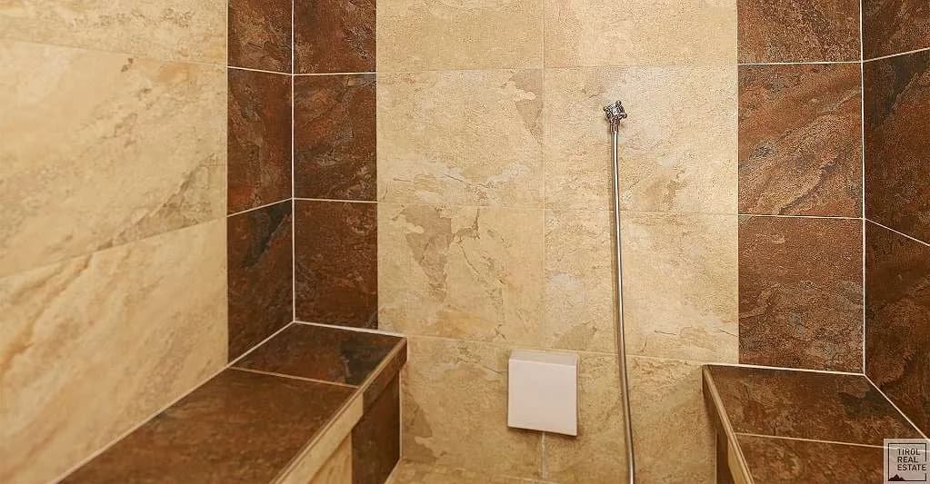 21-Zimmer-Gewerbeimmobilie kaufen in Imst – 1 313 m², € 1.750.000 – Bild 31 von 31