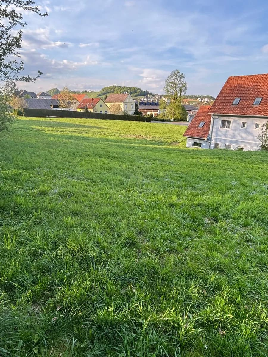 Grundstück kaufen in Südoststeiermark – 1 165 m², € 89.000