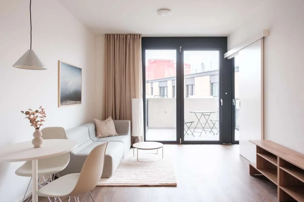 2-Zimmer-Wohnung mieten in Linz – 48 m², € 1.300