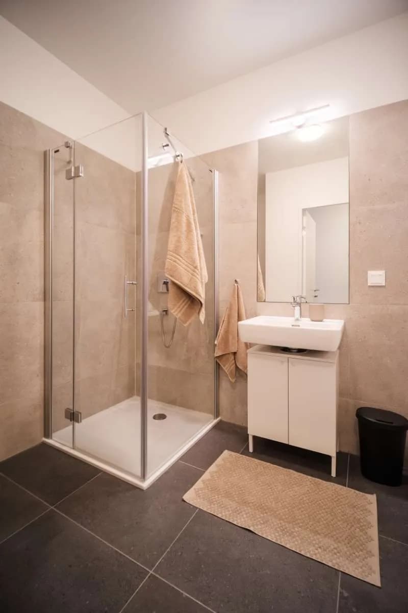 2-Zimmer-Wohnung mieten in Linz – 48 m², € 1.300 – Bild 11 von 16