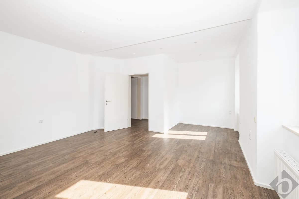 3-Zimmer-Gewerbeimmobilie mieten in Salzburg Stadt – 82 m², € 1.240 – Bild 7 von 11